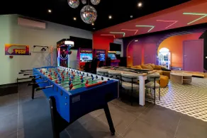 Capsule Party · Arcades, balnéo, sauna & karaoké - Image 5