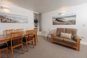 Harbour Haven 2, Historic Landmark Apartment - Image 2