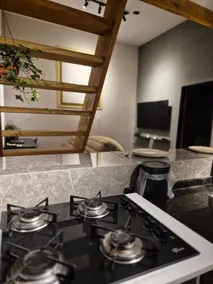Loft With Air Conditioning - Image 4