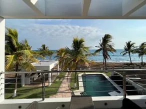 The Sunset | Beachfront Villa - Image 3