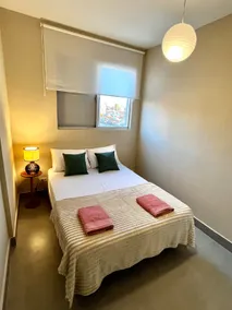 New Studio - 1 Bedroom - Downtown - w/ A/C and Garage - Image 4