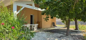 3-bedroom house • Large garden • Beaches 10 minutes away - Image 2