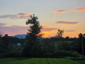 Catskill Wildlife Riverfront: Sunsets & Kayaks - Image 4