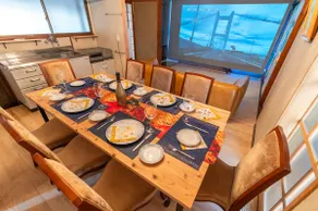 Kyukatada-tei nestled in a nostalgic port town | Ocean view overlooking Seto Ohashi Bridge | Spacious 85㎡ area | Up to 9 people | 7 parking spaces - Image 5