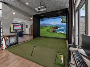Aspen on Shangrila | Lakefront, hot tub & golf sim - Image 5