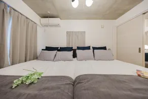 7-minute walk from Arai Yakushi-mae station / fully furnished with appliances / MAT ARAiYAKUSHI EAST, family and group friendly - Image 2