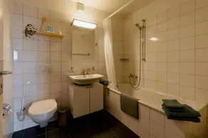 Central apartment with SmartTV & Rooftop Terrace - Image 5