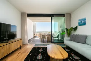 Panoramic Waterfront Escape in Fuseta - Image 4