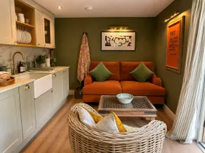 Luxury Cabin • Private Patio • Fire Pit & Air Con - Image 3