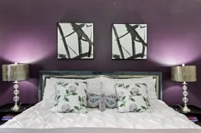 Walk to Golf & PV Mall | Free Parking | King Bed - Image 5