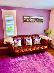 Free Private Parking: Holyroodhouse Palace Apt. - Image 2