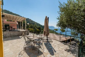 {Villa Vista mare} - garden and private terrace - Image 4
