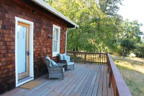 Historic Ridgewood Ranch • Charming Guest Cottage - Image 4