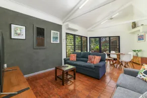 Palms Bungalow Nightcliff with Pool | 2BD, 2BTH - Image 2