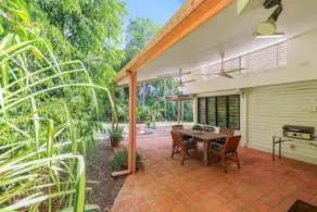 Palms Bungalow Nightcliff with Pool | 2BD, 2BTH - Image 5