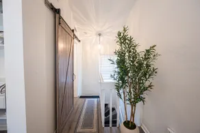 Poplar Place | Cozy 1BR in Uptown Charlotte - Image 4