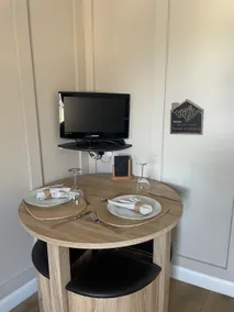 Apartment - Image 2