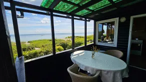 Authentic vintage summerhouse with own Beach - Image 5