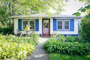 Flint Lake Cottage. - Image 2