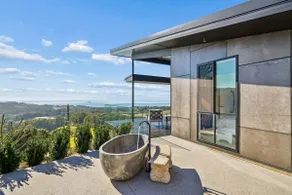 Korora Ocean View Retreat - Image 3