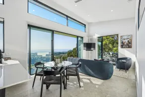 Korora Ocean View Retreat - Image 2