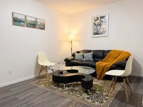 New Luxury 3BR Home - Image 5
