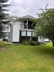 2 minutes from Edson 5 bedroom 4 bath sleeps 9 - Image 3