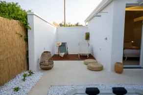 Sea View Villa with Jacuzzi - Image 2
