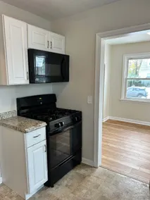 Kanauga 4BR 1Bath Near Cincinnati Attractions - Image 5