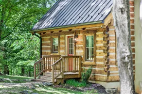 Falling Leaf Cabin With Newly Renovated Kitchen! - Image 3