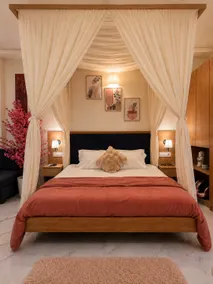 The Rose Retreat | Cozy & Romantic - Image 3