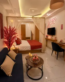 The Rose Retreat | Cozy & Romantic - Image 4