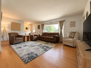 Central Pierre 4BR | Walk to Downtown & Capitol - Image 2