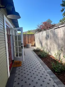 Captains Quarters Guesthouse in Los Alamos - Image 4