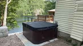 Chalet with Hot Tub - Relax, Fish, and Enjoy Nature - Image 3