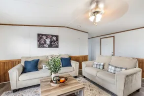 Cozy country getaway in the heart of Royse city - Image 3