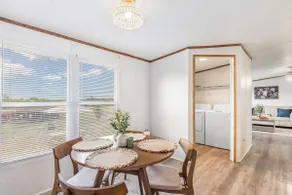 Cozy country getaway in the heart of Royse city - Image 5