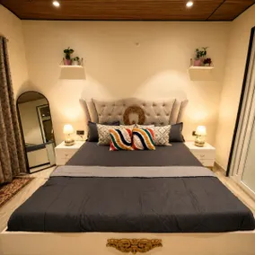 Aurelia by Cozora Stays Luxe 1BHK Scenic Terrace - Image 4
