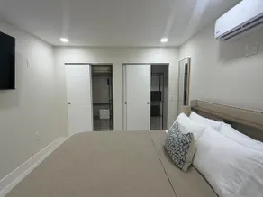 New Private Studio | Kitchen & Free Parking - Image 4