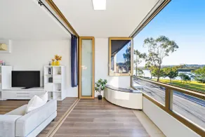 Rhodes water side retreat, Pool & Sauna - Image 5