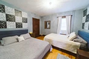 The Alice and wonderland suite - Image 2
