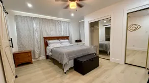 Modern Spacious Retreat: Newly Renovated Home - Image 3