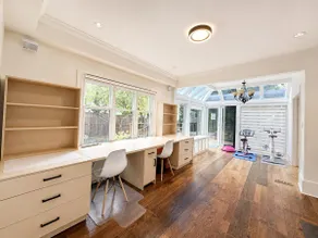 Spacious 3BR3.5BA | Near Beach | Free Parking - Image 4