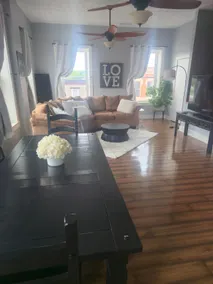 Newly remodeled spacious penthouse in Lebanon Ohio - Image 4