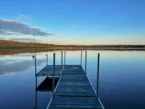 Lake St-Georges cottage with spa - Image 5