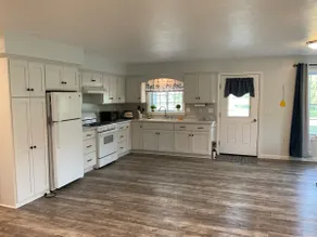 Ridgeview Cottage - Image 5