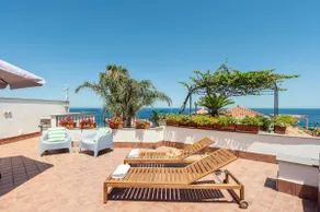 Maison récemment rénovée sur la mer - Maison juste restaurée sur la mer - Image 2