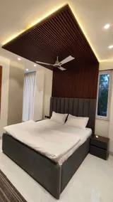 The Boutique Airbnb : 3BHK DLF PHASE 1 - Image 3