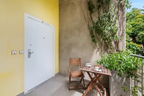 Bright Studio with Terrace - Image 3