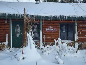 JEV BunkHouse - Image 5